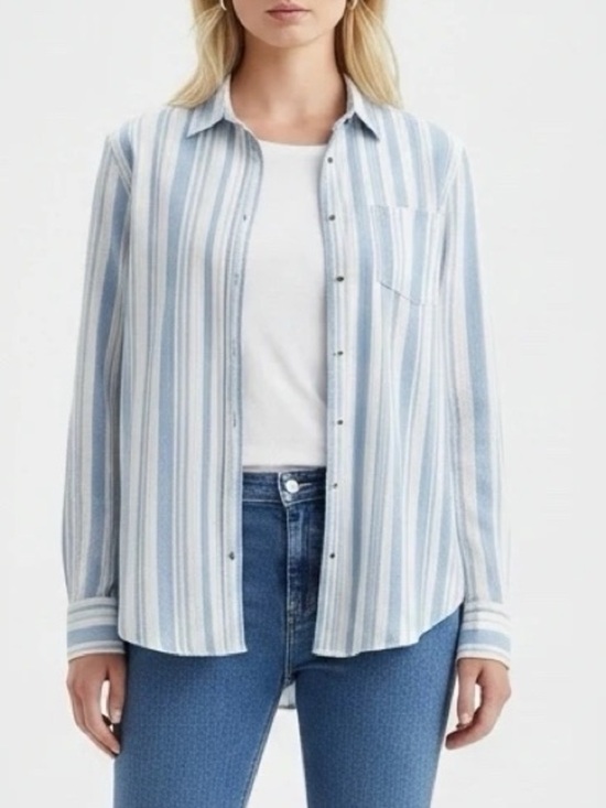 Universal Thread Tops - Universal Thread Blue & White Striped Button Down